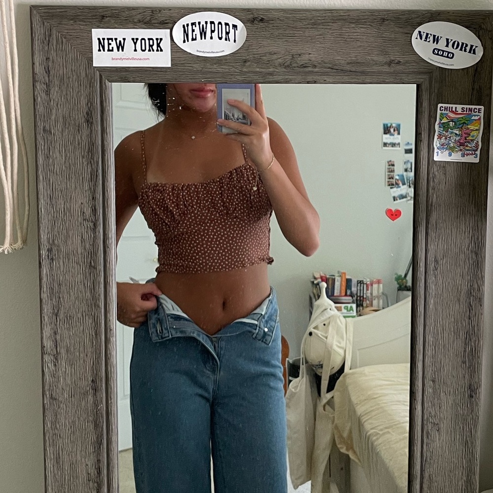 Pacsun Ruched Crop Top - Picture 4 of 4